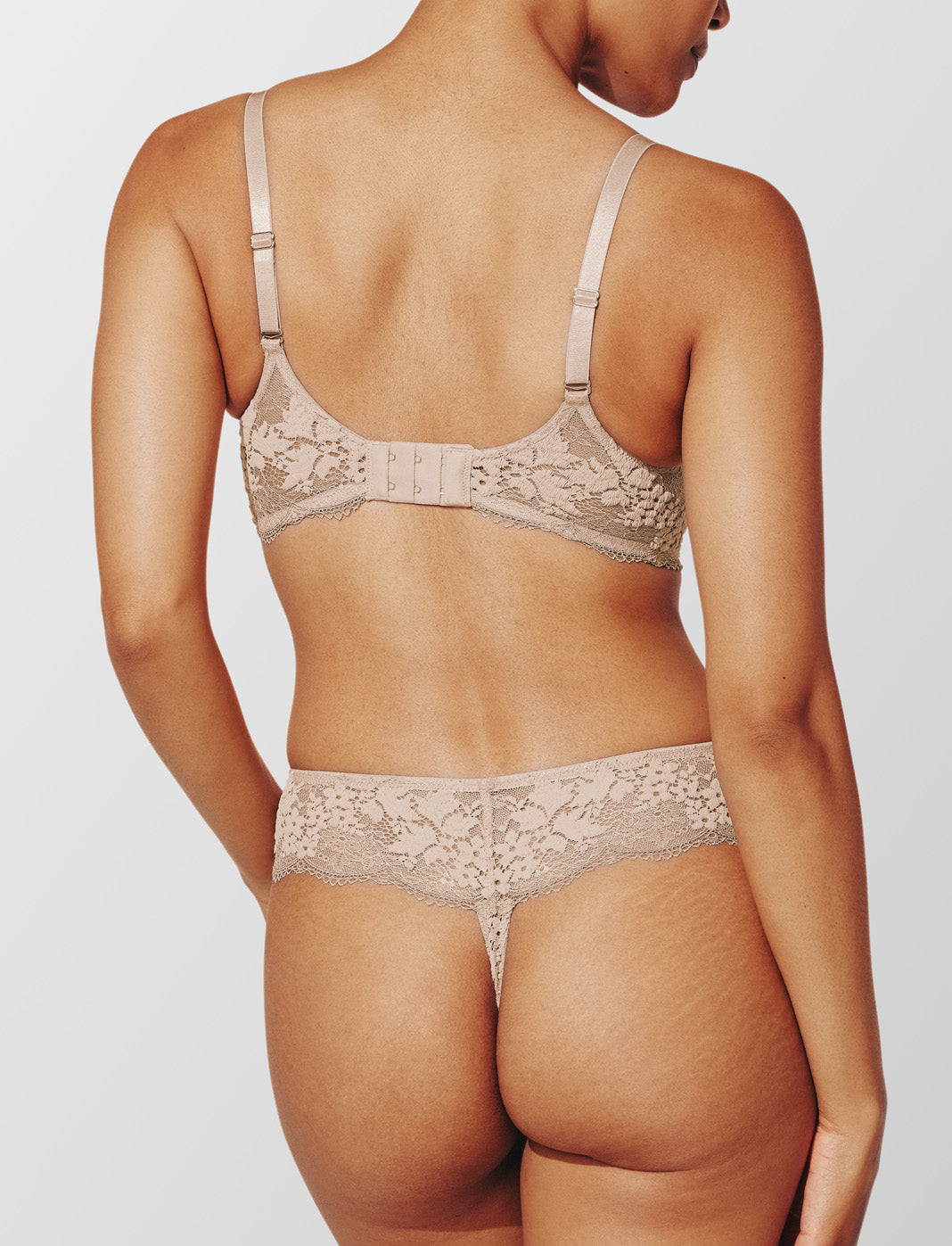All Day Lace Wireless Bra Taupe Braelia - vue 4